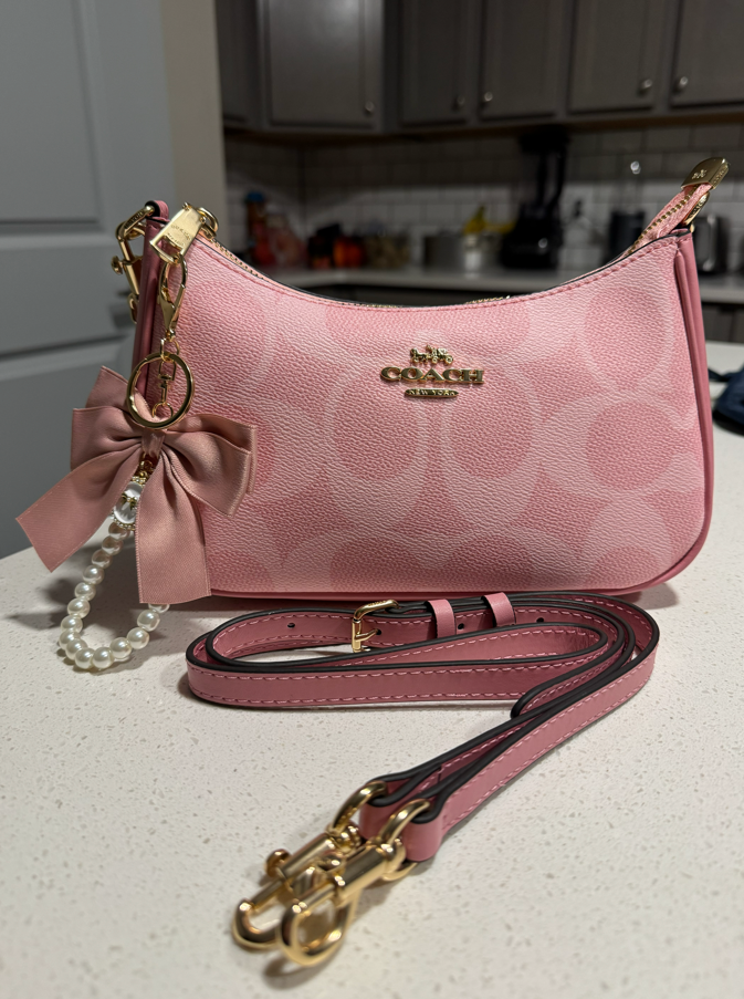 Pink Purse With Pink Bow